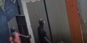 A screenshot of CCTV footage showing the thieves entering the gate