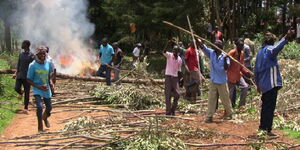 Angry tea farmers stage riots against year’s low bonus