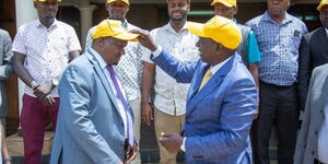 DP William Ruto (Right) at his Karen home with Isiolo Gubernatorial aspirant Hussein Tene (Left) on March 17, 2022