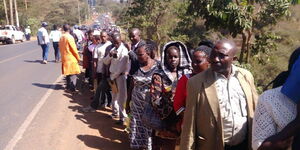 Ekeza sacco members queue at the DCI offices on Monday, march 18, 2019.