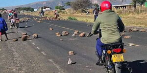 Isiolo- Meru highway barricaded by protestors on Monday, September 22