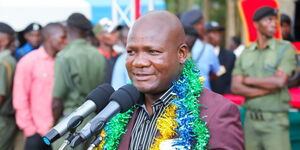 Kakamega Governor Fernandes Barasa addresses residents at Lwandeti DEB Secondary School on June 10, 2023. 