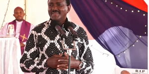 Wiper party leader Kalonzo Musyoka (left) and Digital strategist Dennis Itumbi