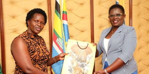 An image of Ruth Kananu(left) meeting Governor Kawira Mwangaza(right) during a past meeting