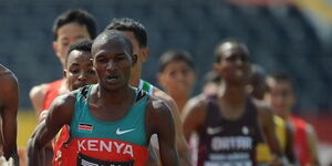 Kenyan Athlete Alexander Mutiso Munyao participating in a race