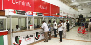 Kenyans accessing public services at Huduma Centre