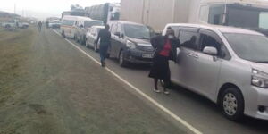 A section of the stranded motorists after cattle were hit by a lorry along the Mai Mahiu- Narok road on September 25, 2020.