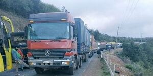 Motorists stuck on the Mai-Mahiu road for hours on the night of Friday, November 12
