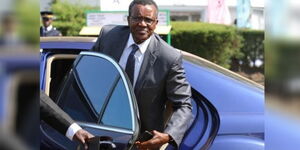 Chief Justice David Maraga getting out of his car