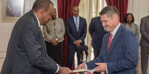 President Uhuru Kenyatta receiving credentials from US Ambassador to Kenya Kyle McCarter