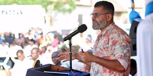 Mombasa Governor Abdulswamad Nassir addressing residents on September 15, 2023