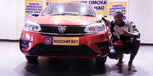 Jurgens Luchesi Shisakha receives his brand new car after winning Mozzart Bet’s Omoka na Moti promotion on December 3, 2021
