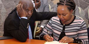 Nyeri Governor Mutahi Kahiga (left) and Kirinyaga's Anne Waiguru during a meeting at Panafric Hotel in Nairobi on January 13, 2020.