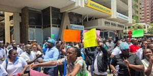 nairobi health workers strike 