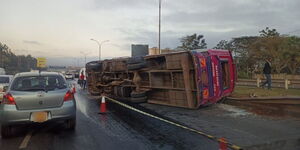 nicco bus overturns