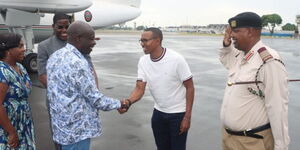 Nyali MP Mohammed Ali (in white tshirt) receives DP Rigathi Gachagua in Nyali, Mombasa County.