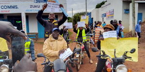 Bodaboda riders protesting impeachment of Nyamira Governor Amos Nyaribo