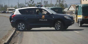 A photo of a police car along Mombasa Road, Nairobi in August 2022. 