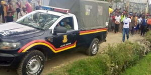 Police officers from Kitengela Police Station arrive at a crime scene in June 4, 2021.