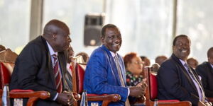 President William Ruto (center) his deputy Rigathi Gachagua (left) nd PCS Musalia Mudavadi at State House.