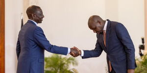 President William Ruto (left) greets Sports CS Kipchumba Murkomen at State House.