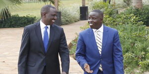  Governor Stephen Sang and President William Ruto in a meeting with Nandi County leaders at the Karen office, Nairobi County
