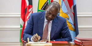 Ruto Signs 