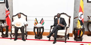 President William Ruto (right) and his Ugandan counterpart Yoweri Museveni at State House in Nairobi on May 16, 2024.