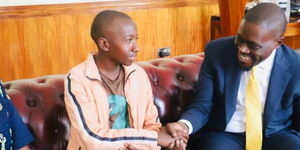 Nairobi Governor Sakaja meets the hawker whose groundnuts were spilt by Nairobi 'Kanjos' on November 22, 2023.