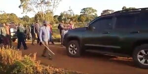 A screenshot of rowdy youths barricading Gideon Moi's convoy on Saturday, January 2