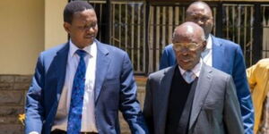Machakos Governor Alfred Mutua (left) meets with RMS boss Samuel Kamau Macharia and Azimio proponents on Thursday, April 7.