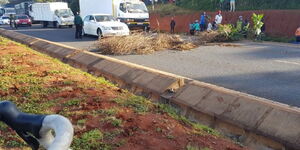 The barricades put by residents on Southern Bypass on June 30, 2020.