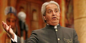 Televangelist Benny Hinn during a church service