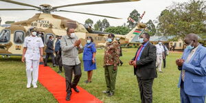 Former President Uhuru Kenyatta lands at Mululu Village in Vihiga County in January 9, 2021.