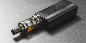 An undated picture of a vaping machine on a table.