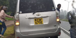 A suspicious vehicle plying along the southern bypass