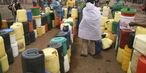 File photo of Nairobi residents queuing for water.