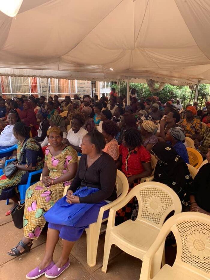 Women who had gathered at Darogetti North Constituency office