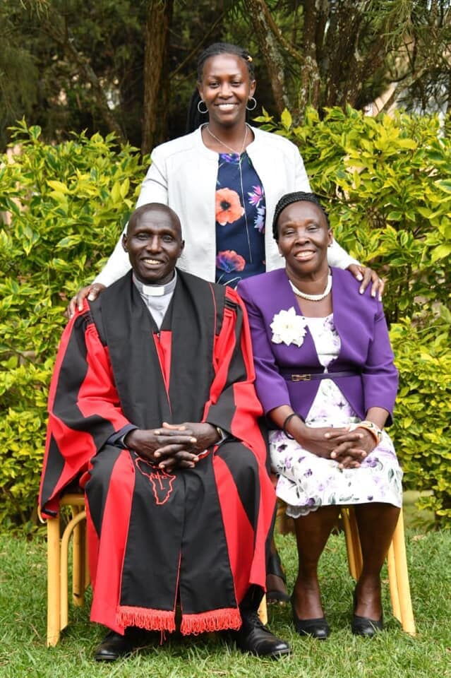 Murkomen's wife with her parents in-law