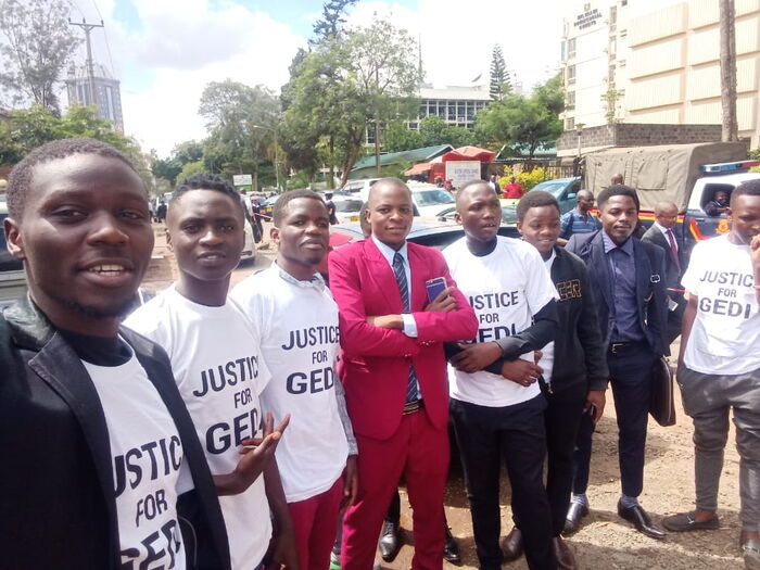 Citizens gathered outside the Milimani Law Courts in support of Fatuma Gedi October 22, 2019