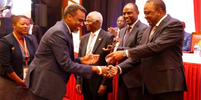 President Uhuru Kenyatta (right) presents the Distinguished Taxpayers Award to DPP Noordin Haji during the 16th annual taxpayers' luncheon held on Tuesday, November 5, 2019, at Safari Park Hotel. On December 12, 2019, Kenyatta directed AG Paul Kihara to present a conflict of Interest bill in Parliament. In January 2020, he ordered Haji to convict a high-status graft suspect