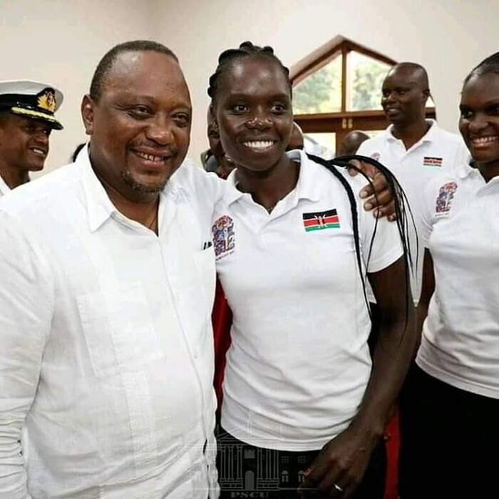 President Uhuru Kenyatta and the Malkia Strikers in Mombasa on Friday, January 17, 2020.