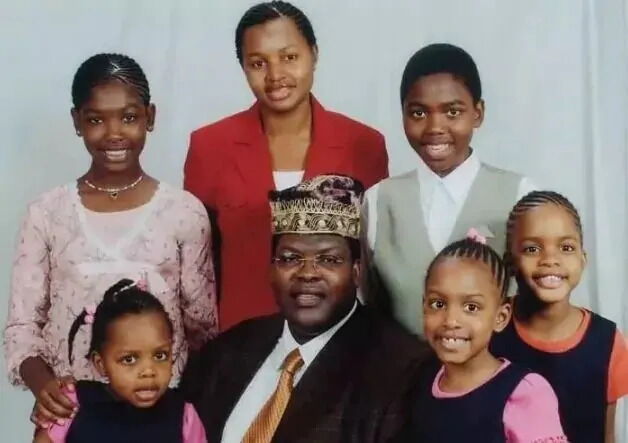 Miguna Miguna and his family.