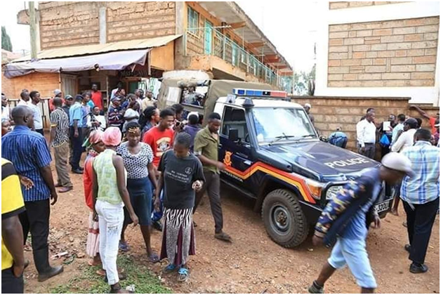 Police at the scene of crime where a Chuka university committed suicide after killing lover in April 2018