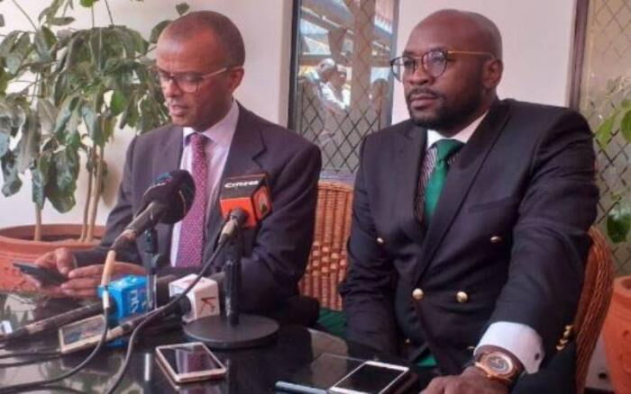 Lawyers Philip Murgor and Cliff Ombeta addressing reporters in Nairobi. Murgor was placed on the spot during Wairimu's plea-taking hearing.
