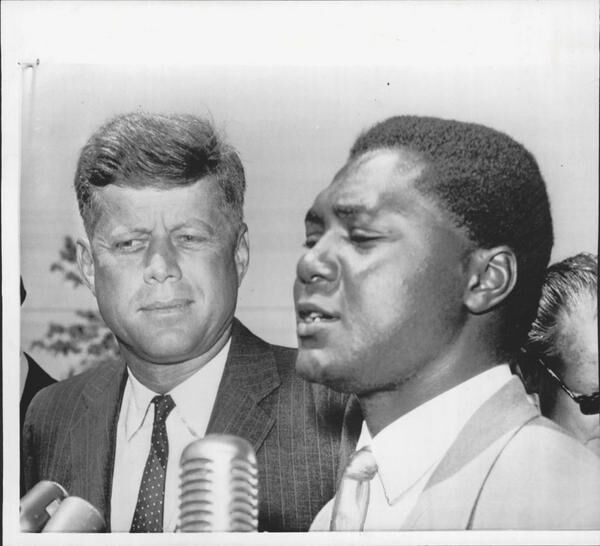 Tom Mboya meets American presidential hopeful John F. Kennnedy in 1960.