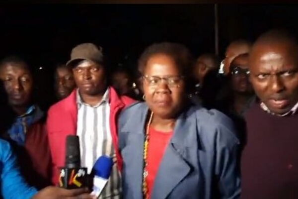 MPs, Alice Wahome (Kandara), Ndindi Nyoro (Kiharu) and Kimani Ichungwa (Kikuyu) hold a press conference at Kilimani Police Station demanding the release of Gatundu South MP Moses Kuria