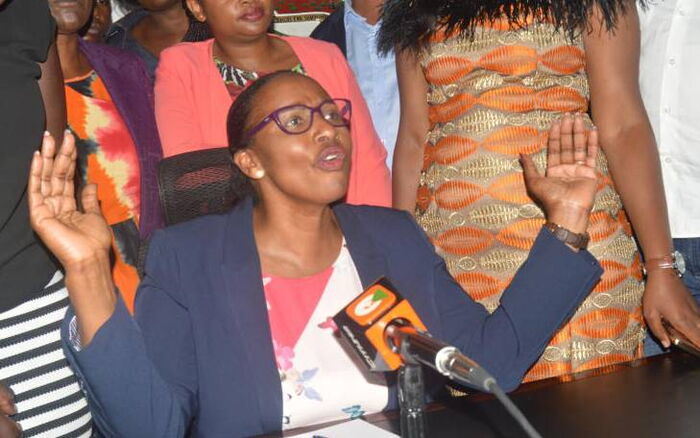 Beatrice Elachi addressing the media after her chaotic comeback as Nairobi speaker. Photo: Daily Nation.