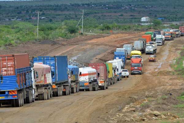 Traffic along Mombasa-Nairobi Highway. The US has been pushing Kenya to expand the highway.
