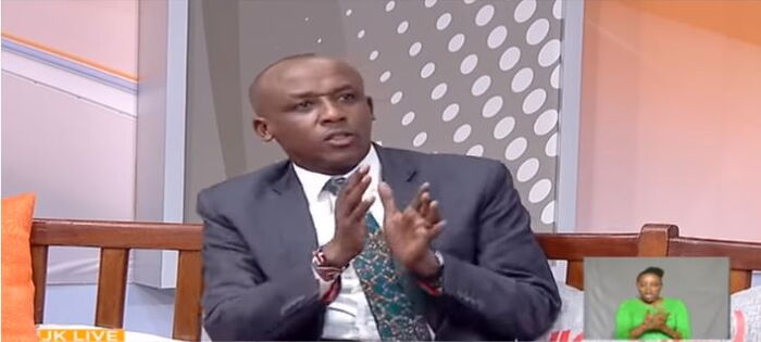Makueni Senator Mutula Kilonzo Jr on Citizen TV's JKL show. The senator applauded Sonko for his willingness to step aside if he is to be charged by EACC in the probe concerning millions given to private garbage collection firms.